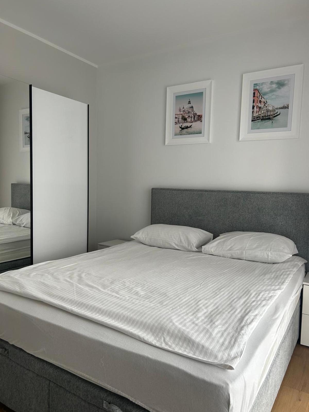 Apartment Vip Iv Centrum