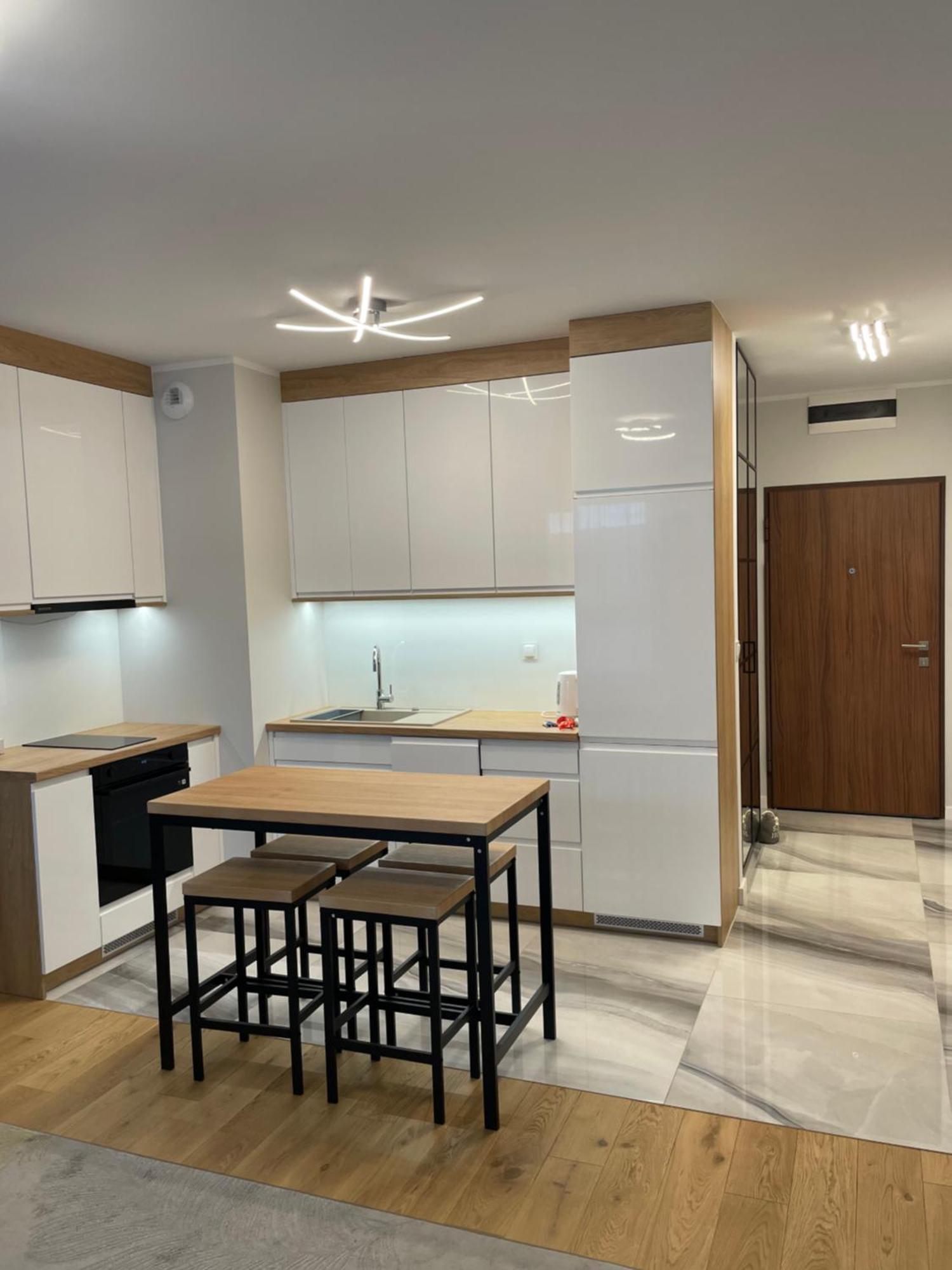 Vip Iv Centrum Apartment *